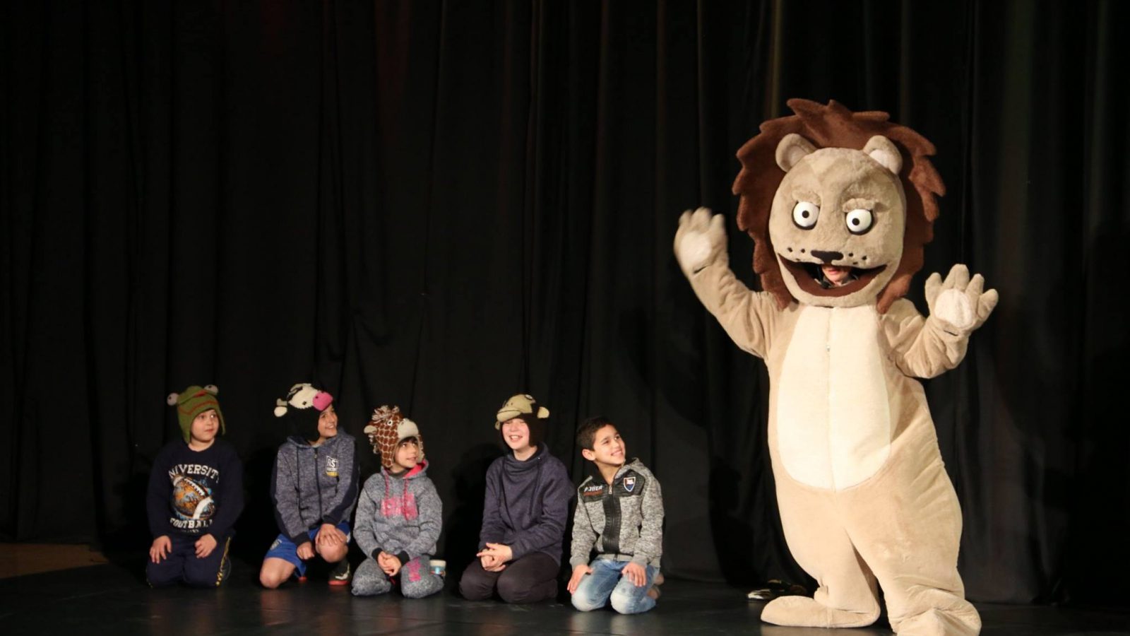 Le Festival international de Théâtre pour l’enfance et la jeunesse, organisé en partenariat avec l'Union européenne